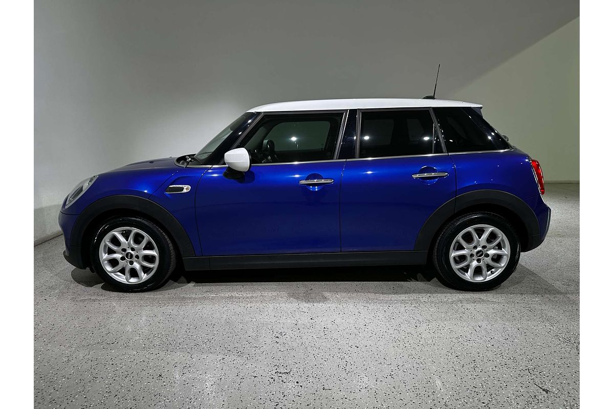 2020 MINI Hatch Cooper F55 LCI