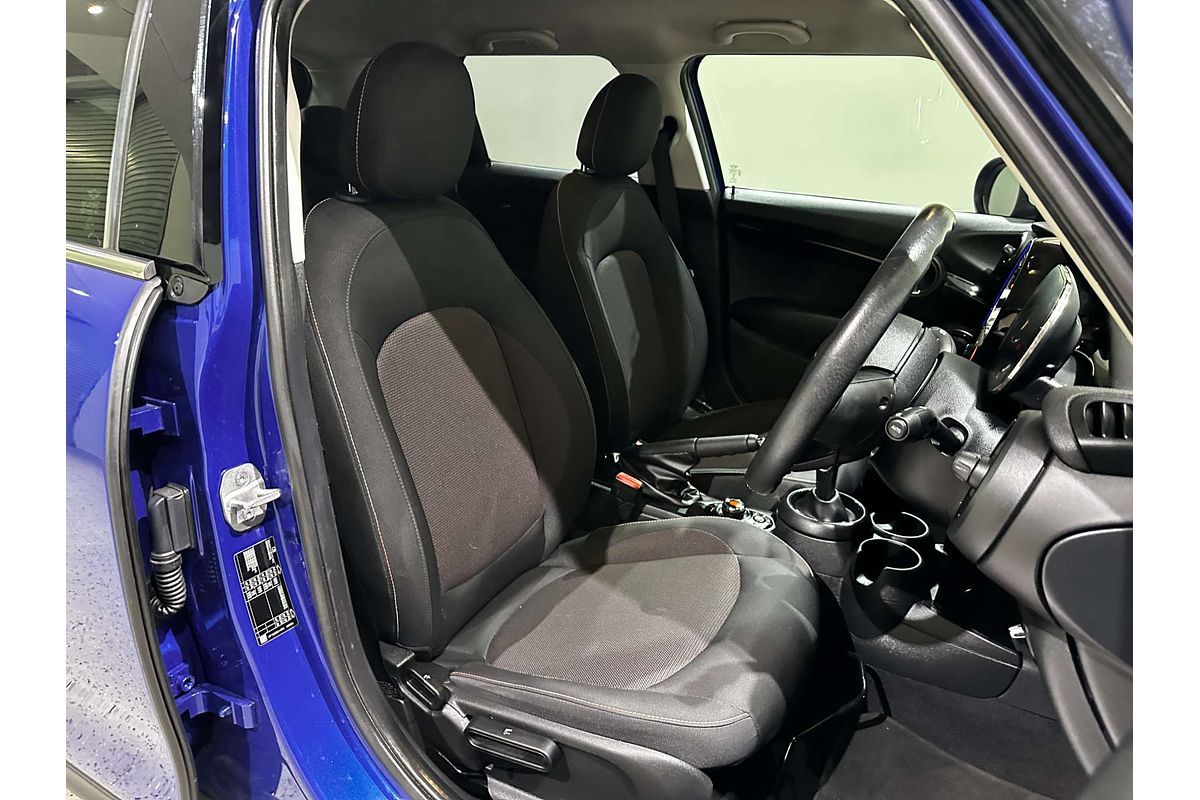 2020 MINI Hatch Cooper F55 LCI