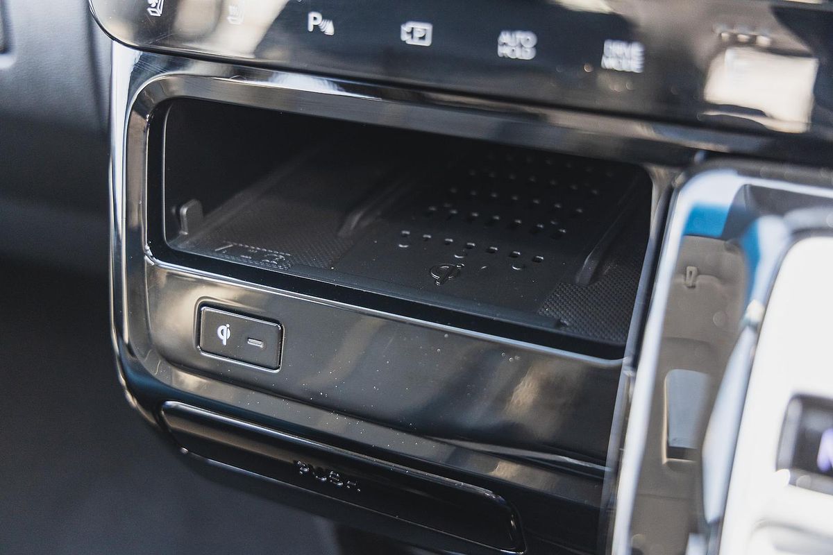 2021 Hyundai STARIA Highlander US4.V1