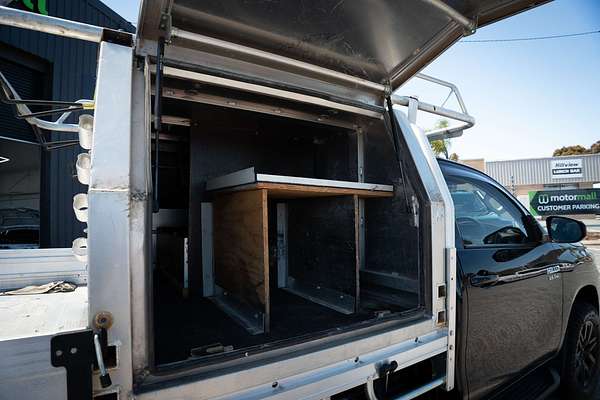 2023 Toyota Hilux SR GUN126R 4X4