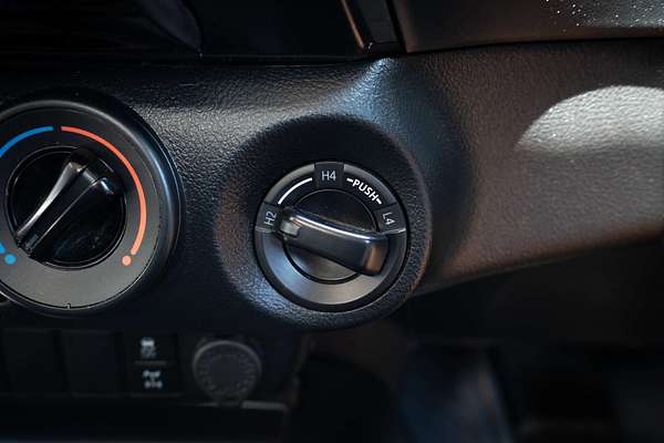 2023 Toyota Hilux SR GUN126R 4X4