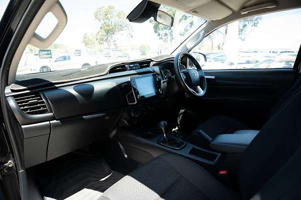 2023 Toyota Hilux SR GUN126R 4X4