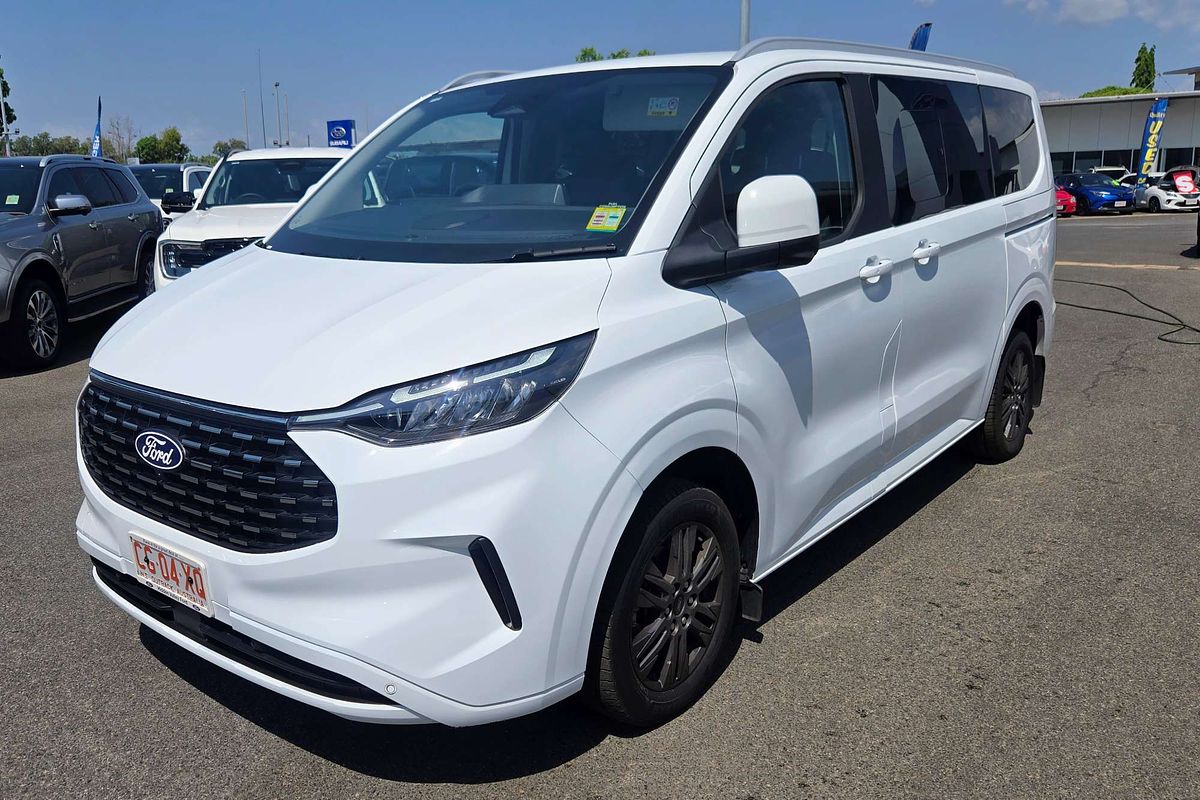 2024 Ford Tourneo Titanium X AV SWB