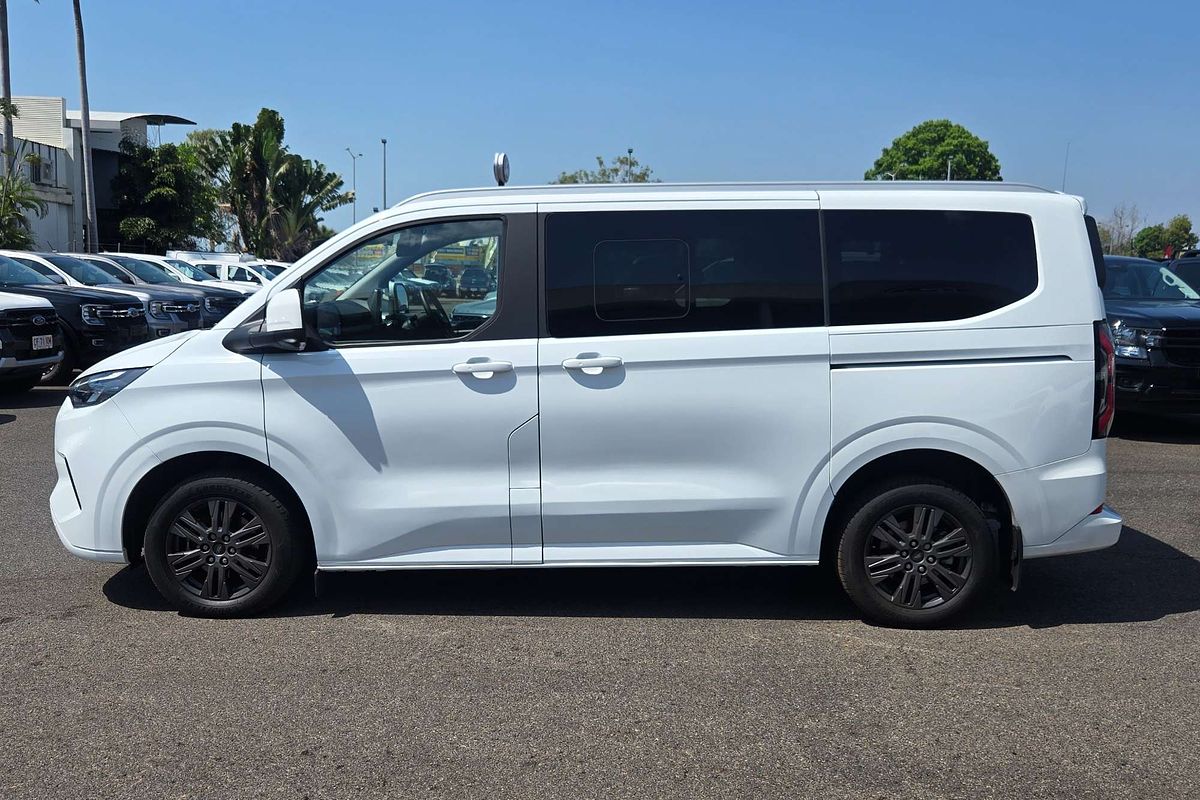 2024 Ford Tourneo Titanium X AV SWB