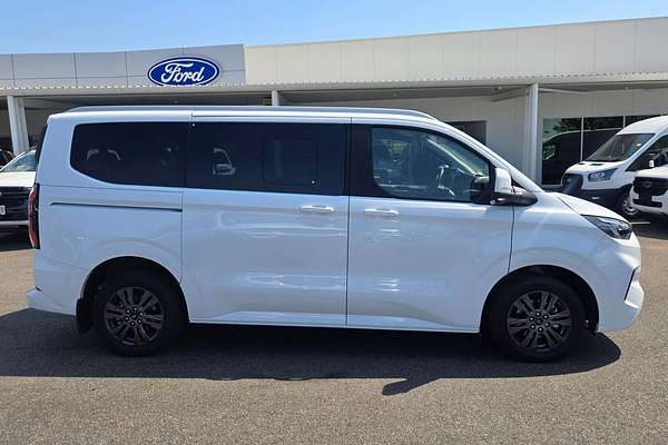 2024 Ford Tourneo Titanium X AV SWB
