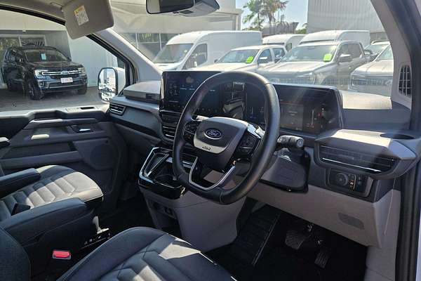 2024 Ford Tourneo Titanium X AV SWB