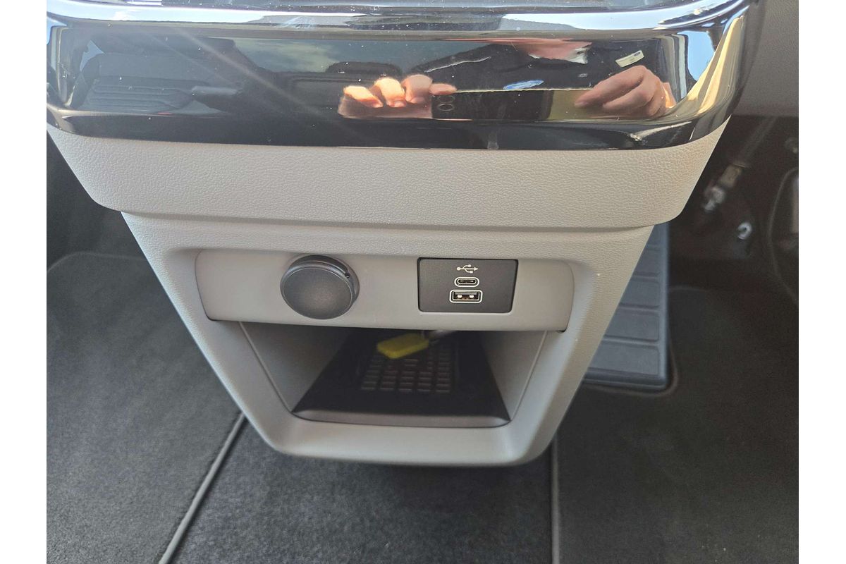 2024 Ford Tourneo Titanium X AV SWB