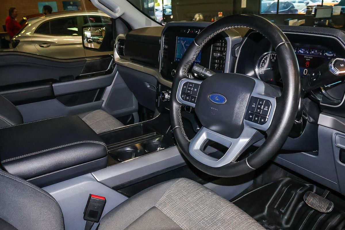 2024 Ford F-150 XLT  4X4 SWB