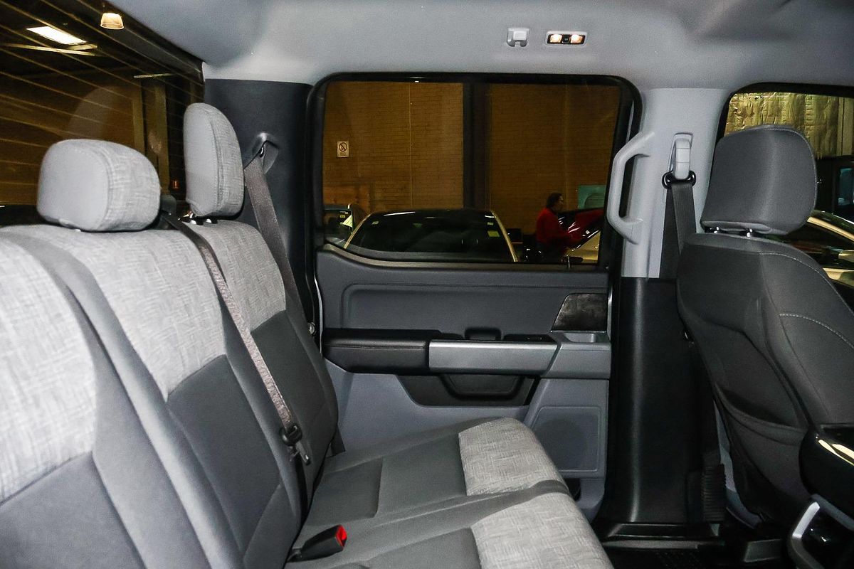 2024 Ford F-150 XLT  4X4 SWB