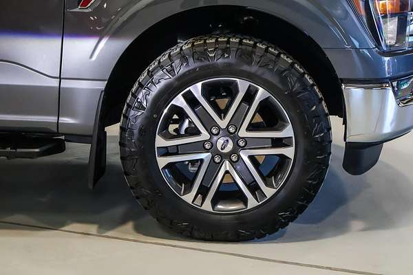 2024 Ford F-150 XLT  4X4 SWB