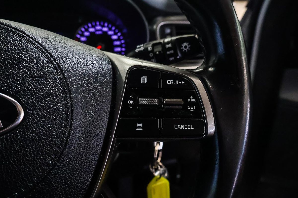 2020 Kia Sorento Si UM