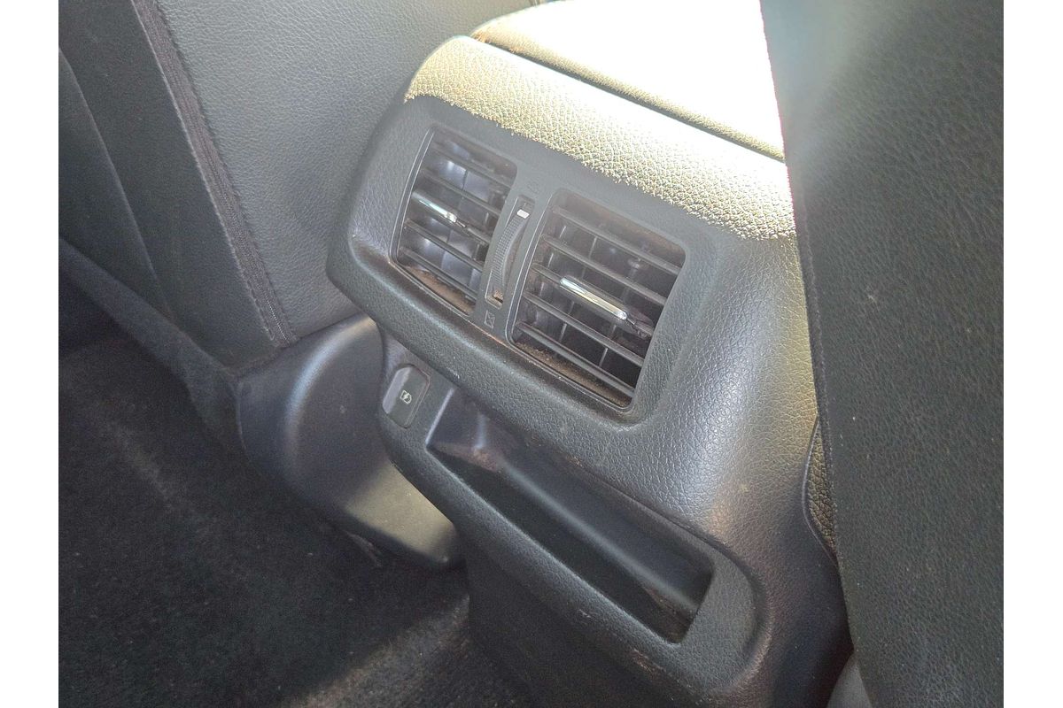 2022 Nissan Navara ST D23 4X4