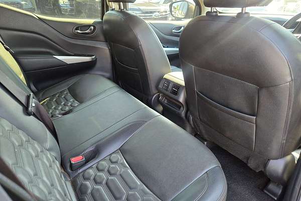 2022 Nissan Navara ST D23 4X4