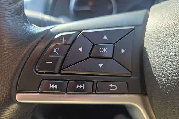 2022 Nissan Navara ST D23 4X4