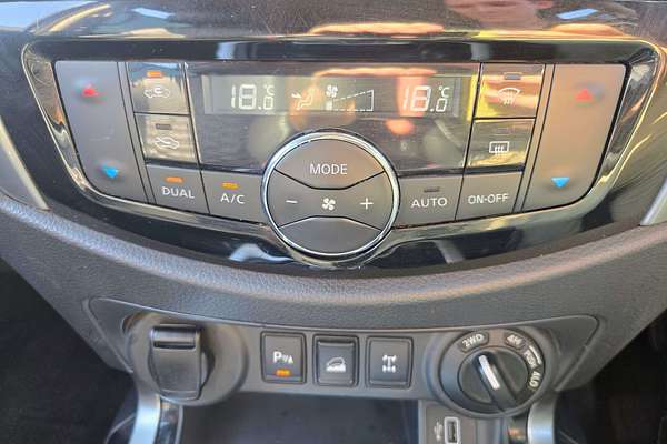 2022 Nissan Navara ST D23 4X4