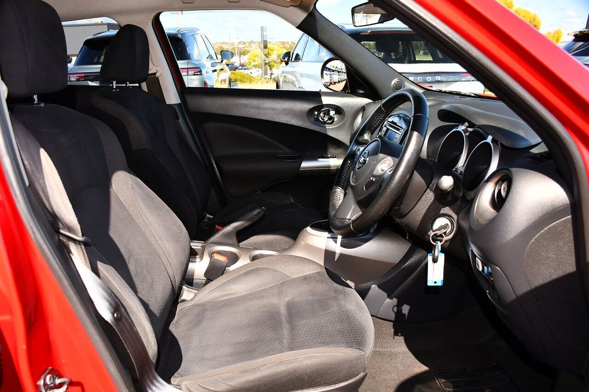 2013 Nissan JUKE ST F15
