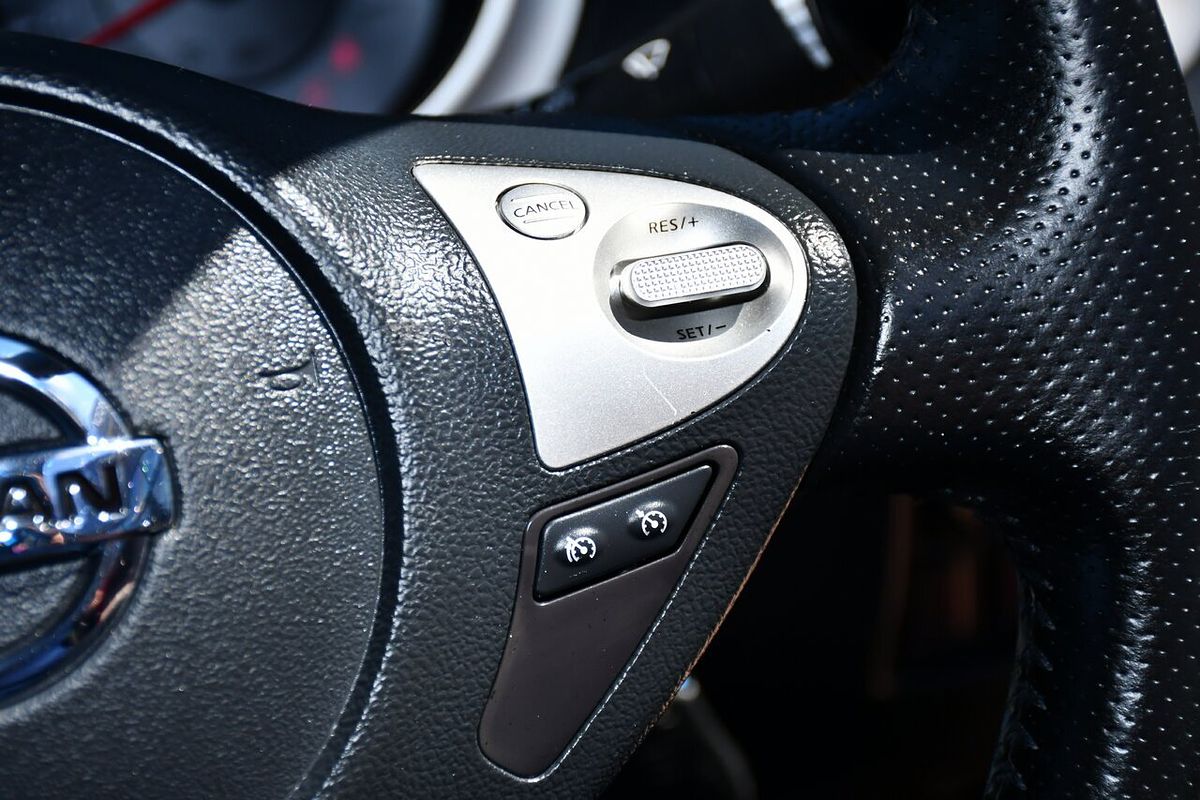 2013 Nissan JUKE ST F15