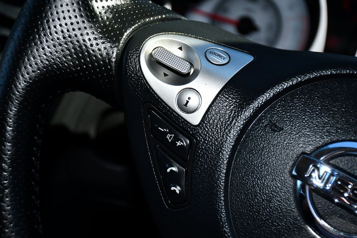 2013 Nissan JUKE ST F15