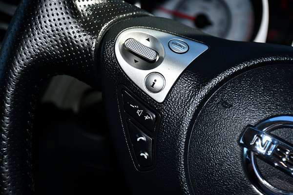 2013 Nissan JUKE ST F15
