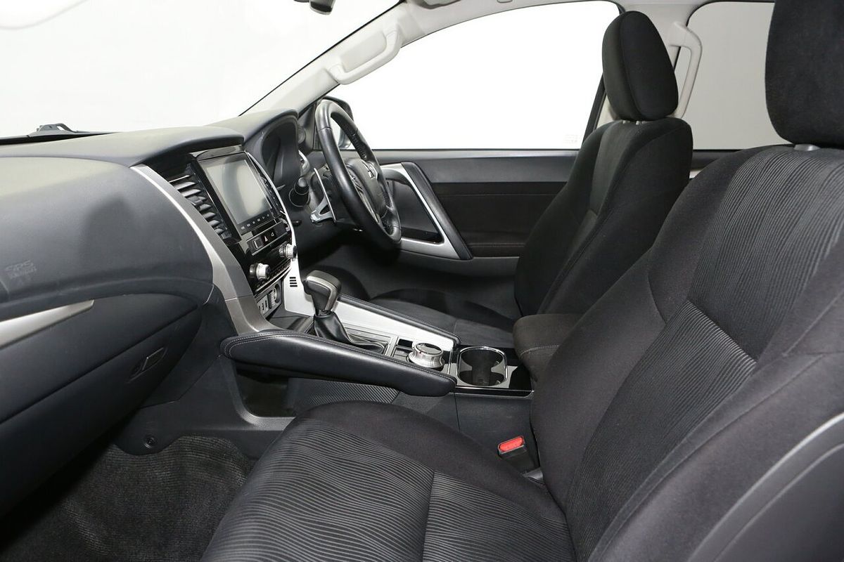2021 Mitsubishi Pajero Sport GLS QF