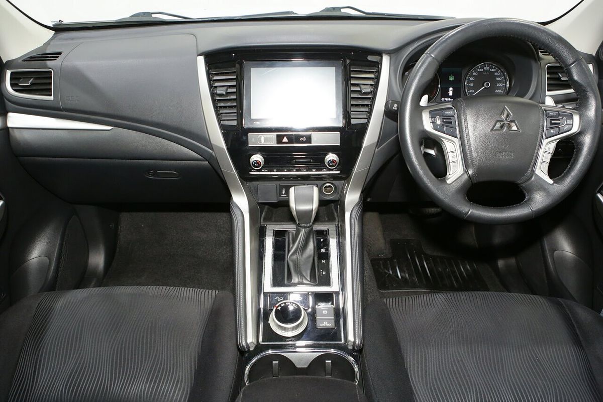 2021 Mitsubishi Pajero Sport GLS QF