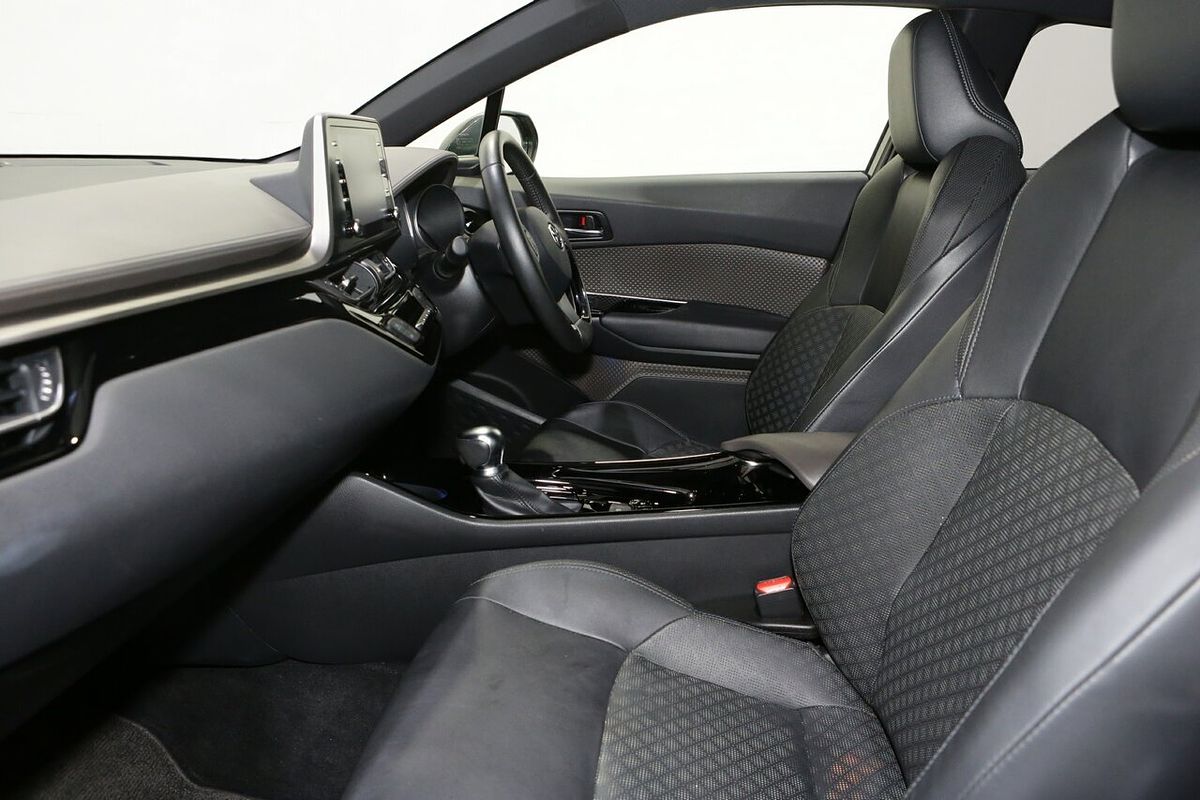 2023 Toyota C-HR Koba ZYX10R