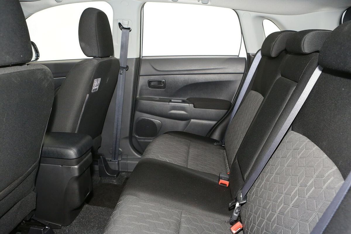2023 Mitsubishi ASX ES XD