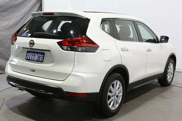 2022 Nissan X-TRAIL ST T32