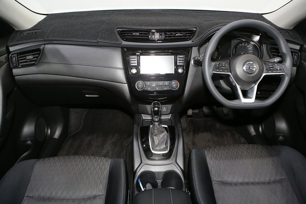 2022 Nissan X-TRAIL ST T32