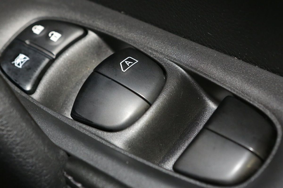 2022 Nissan X-TRAIL ST T32
