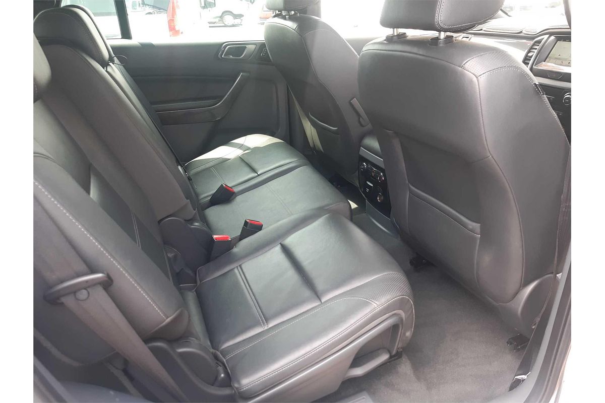 2017 Ford Everest TITANIUM (4WD) UA MY17.5 3.2L
