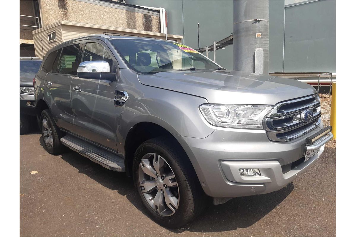 2017 Ford Everest TITANIUM (4WD) UA MY17.5 3.2L