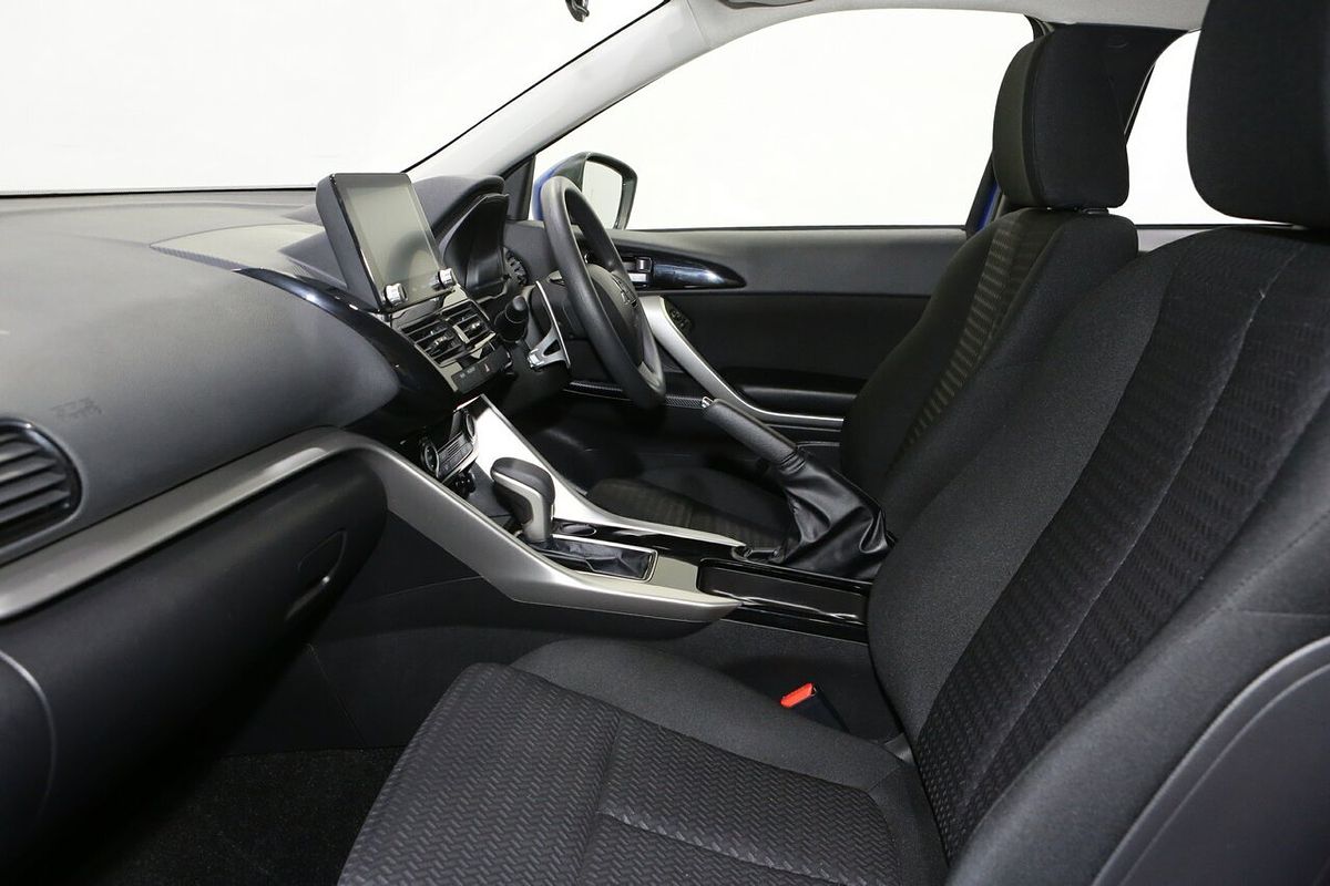 2024 Mitsubishi Eclipse Cross ES YB
