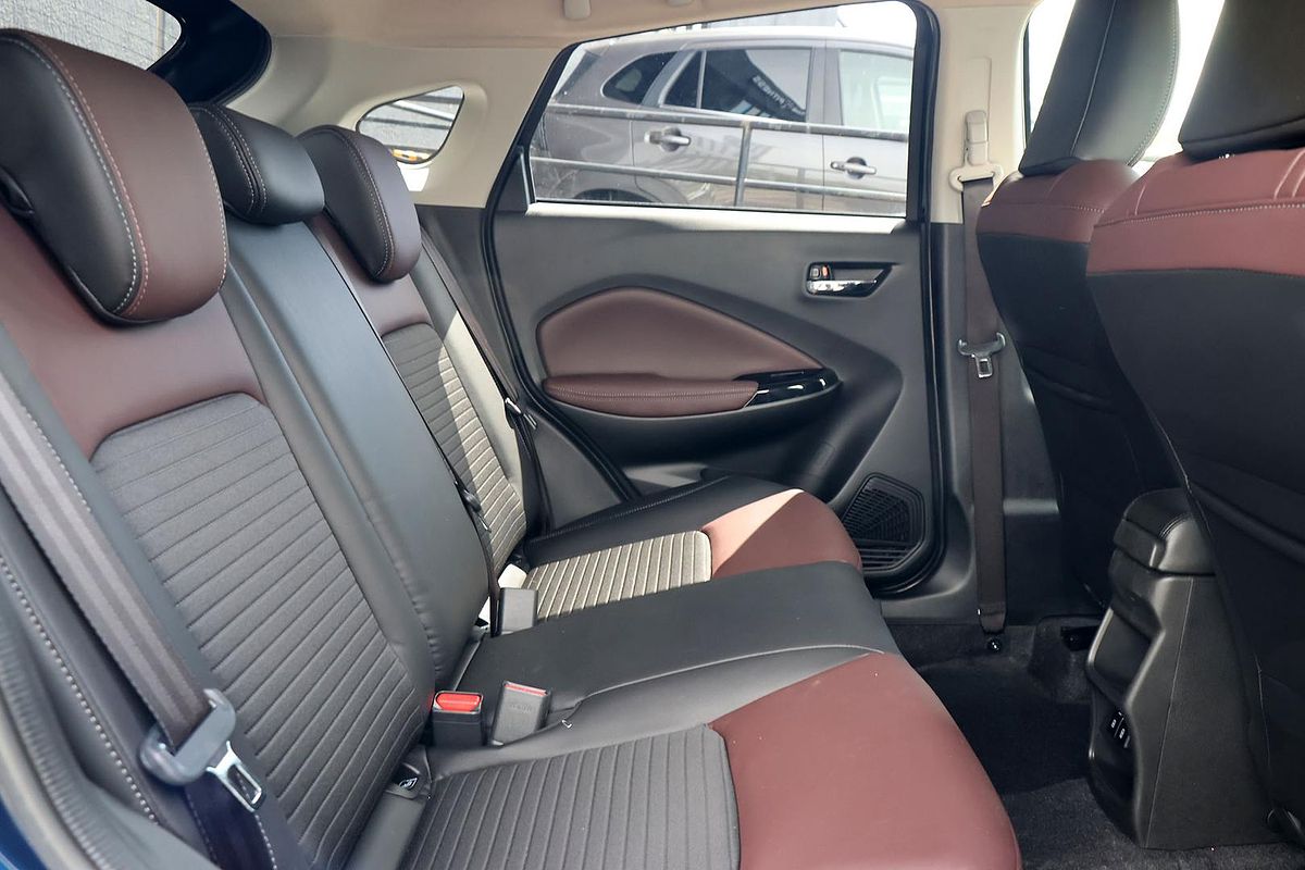 2025 Suzuki Fronx Hybrid KW