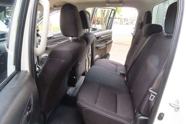 2022 Toyota Hilux SR GUN126R 4X4