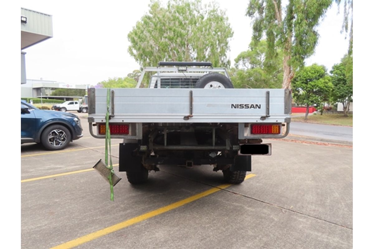 2006 Nissan Patrol DX GU II 4X4