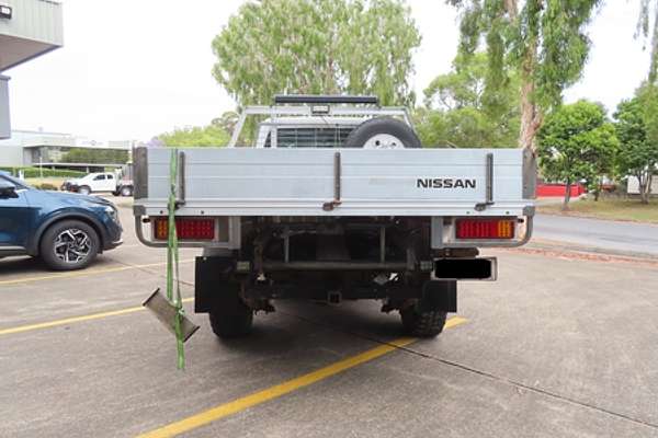 2006 Nissan Patrol DX GU II 4X4