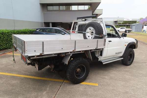 2006 Nissan Patrol DX GU II 4X4
