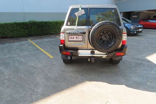 2004 Nissan Patrol ST GU III