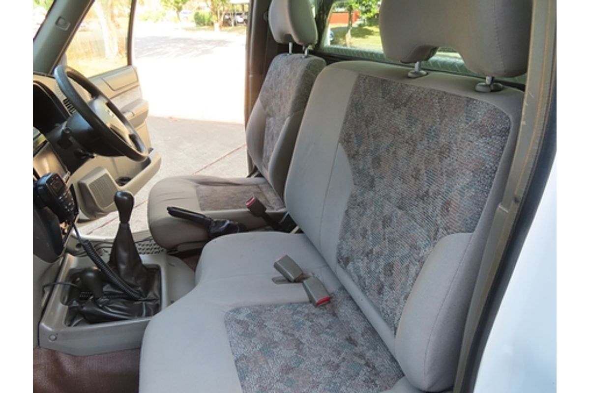 2008 Nissan Patrol DX GU 6