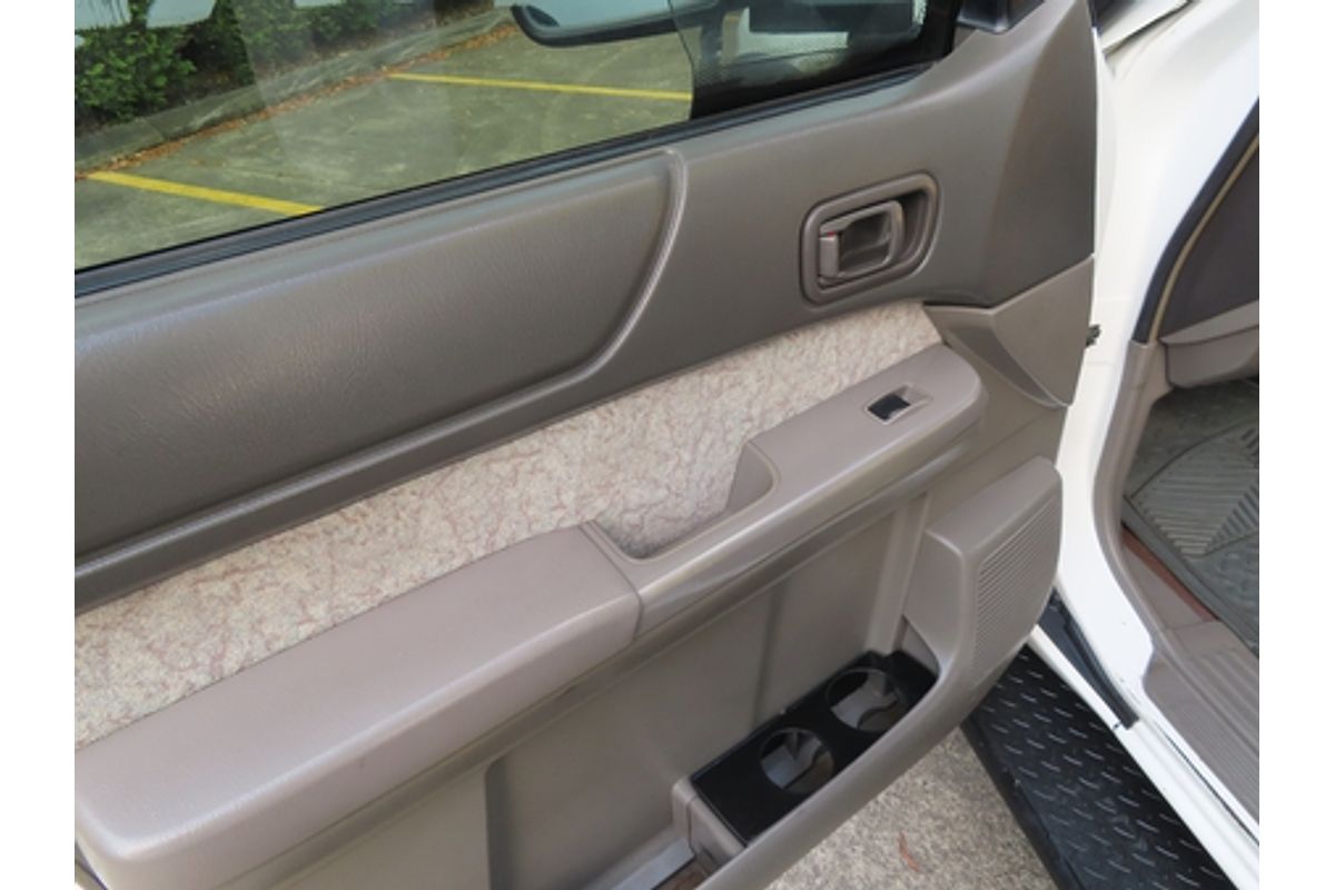 2008 Nissan Patrol DX GU 6