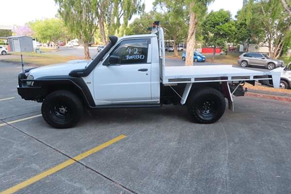 2008 Nissan Patrol DX GU 6