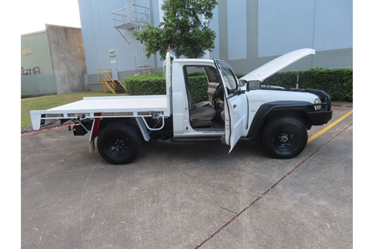 2008 Nissan Patrol DX GU 6