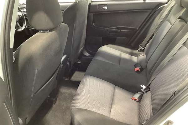 2016 Mitsubishi Lancer ES Sport CF