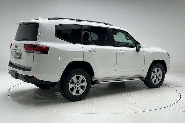 2023 Toyota Landcruiser GXL FJA300R