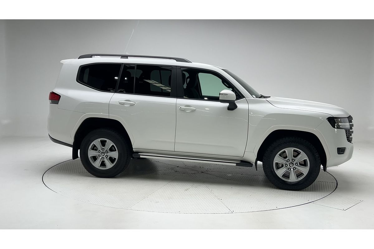 2023 Toyota Landcruiser GXL FJA300R