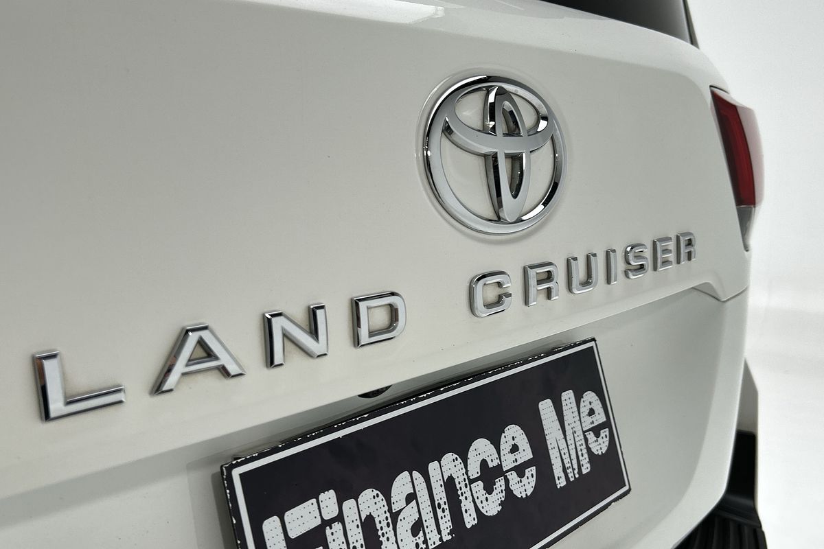 2023 Toyota Landcruiser GXL FJA300R