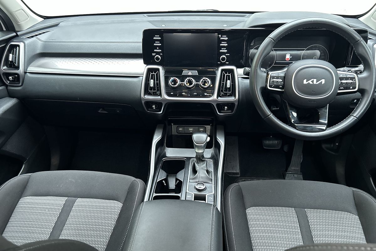 2023 Kia Sorento S MQ4