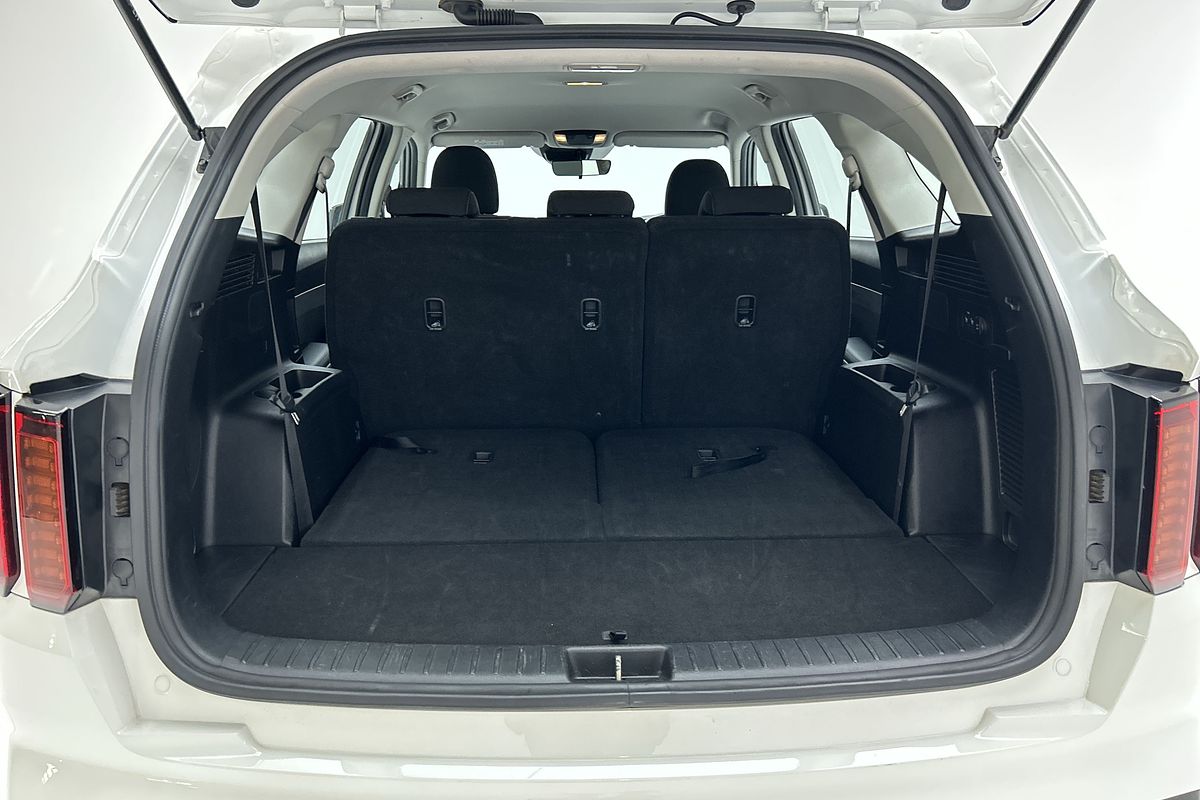 2023 Kia Sorento S MQ4