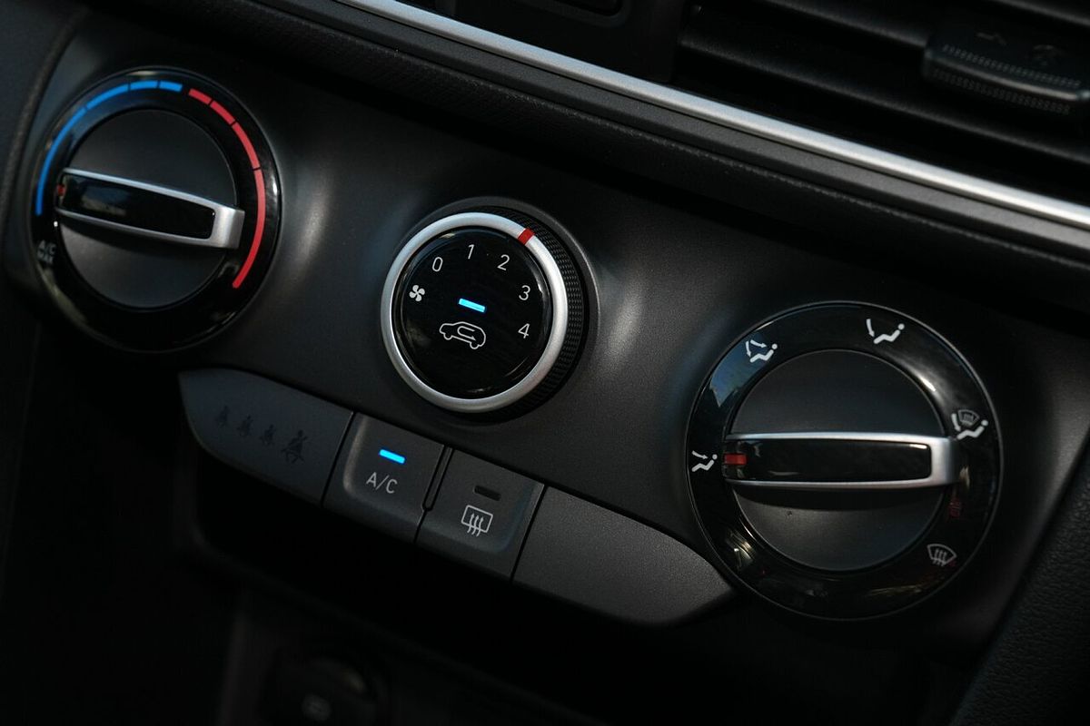 2018 Hyundai Kona Active OS.2